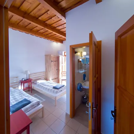 Kun Pista Vendeghaz Ii Vertesboglar