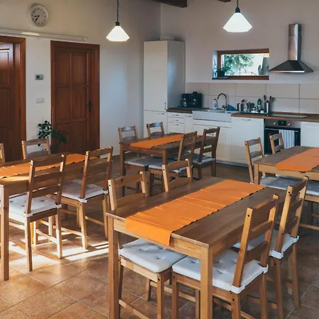 Kun Pista Vendeghaz Ii 3* Vertesboglar